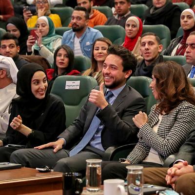 ولي العهد يحضر مناظرة شبابية بعنوان "التعليم الجامعي مقابل التعليم المهني والتقني"