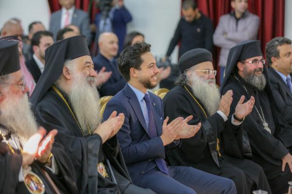 نائب الملك، ولي العهد يرعى الحفل بمناسبة عيد الميلاد المجيد الذي أقامه دير ينبوع الحياة في جرش