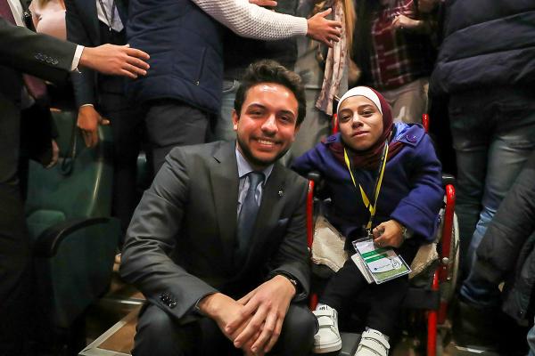 ولي العهد يحضر مناظرة شبابية بعنوان "التعليم الجامعي مقابل التعليم المهني والتقني"