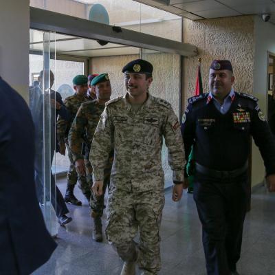 نائب جلالة الملك يزور مديرية شرطة محافظة العقبة