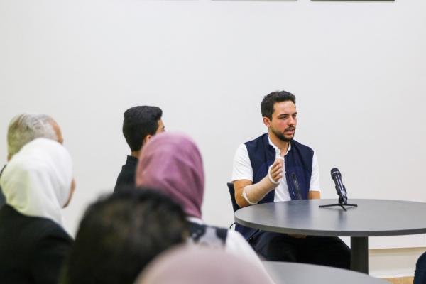 ولي العهد يفتتح مركز شباب ذيبان بعد تحديثه لتلبية احتياجات ومتطلبات الشباب