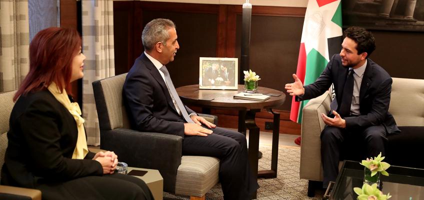 مندوبا عن الملك، ولي العهد يستقبل رئيس مجلس القضاء الأعلى العراقي