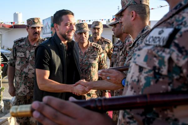 ولي العهد يحضر احتفال قيـــادة المنطقة العسكرية الوسطى بمناسبة العيد الـ 24 لميلاده