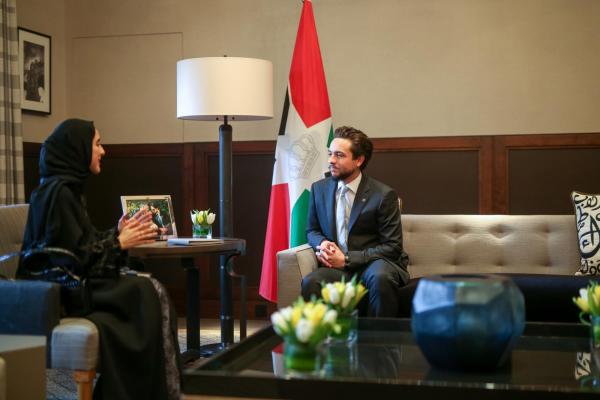 ولي العهد يستقبل وزيرة الدولة لشؤون الشباب الإماراتية