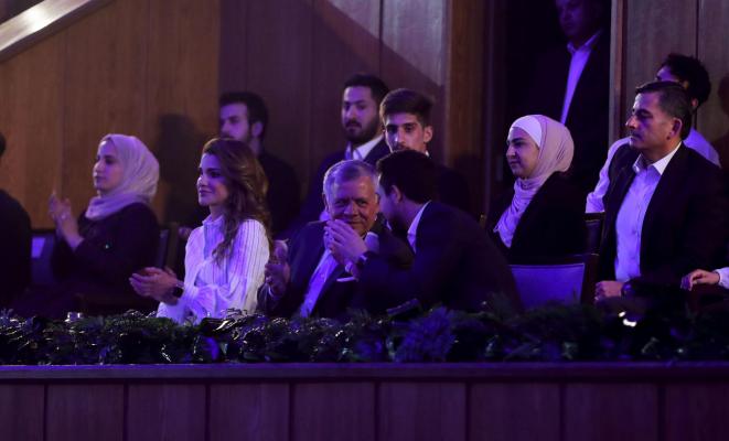 شباب وشابات الوطن يحتفون بالملك بمناسبة العيد العشرين للجلوس الملكي