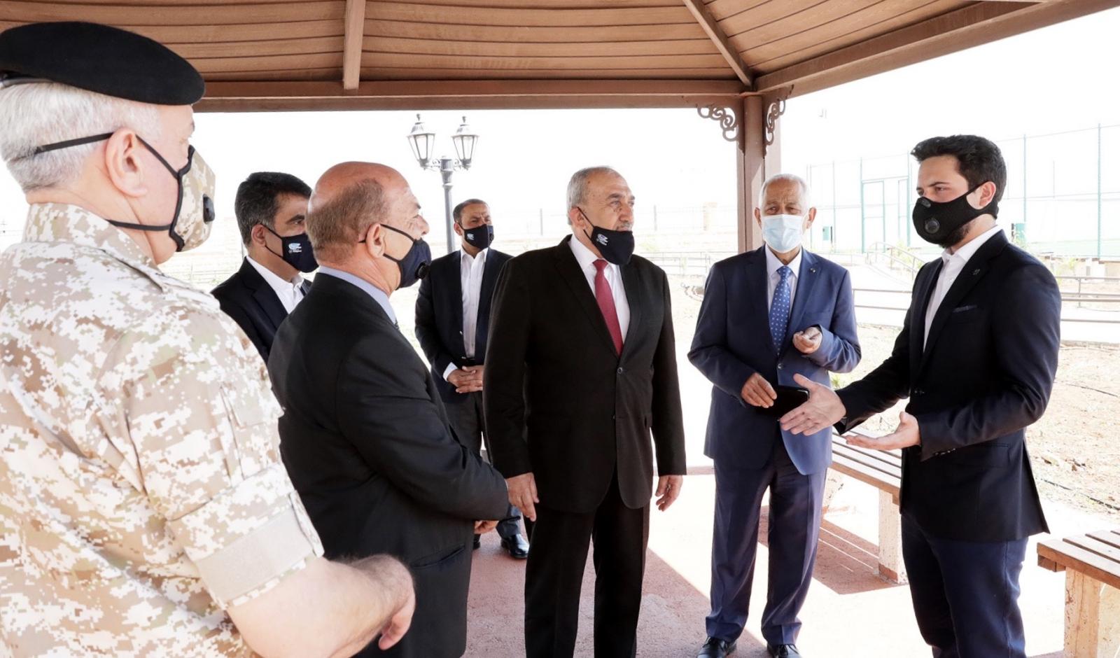 مندوباً عن الملك، ولي العهد يفتتح نادي المتقاعدين العسكريين في معان