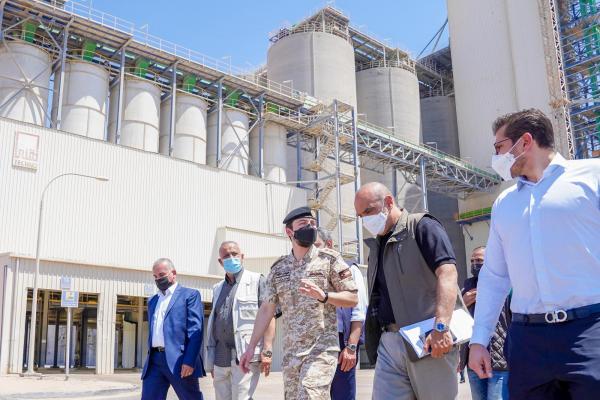ولي العهد يفتتح المرحلة الثانية من مشروع توسعة صوامع الحبوب في العقبة