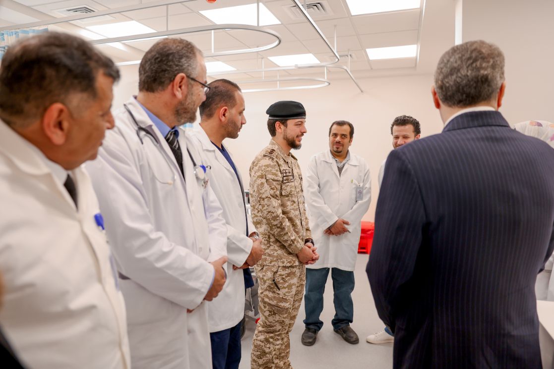 ولي العهد يفتتح مشروع إعادة تأهيل وتطوير مركز صحي برأس العين