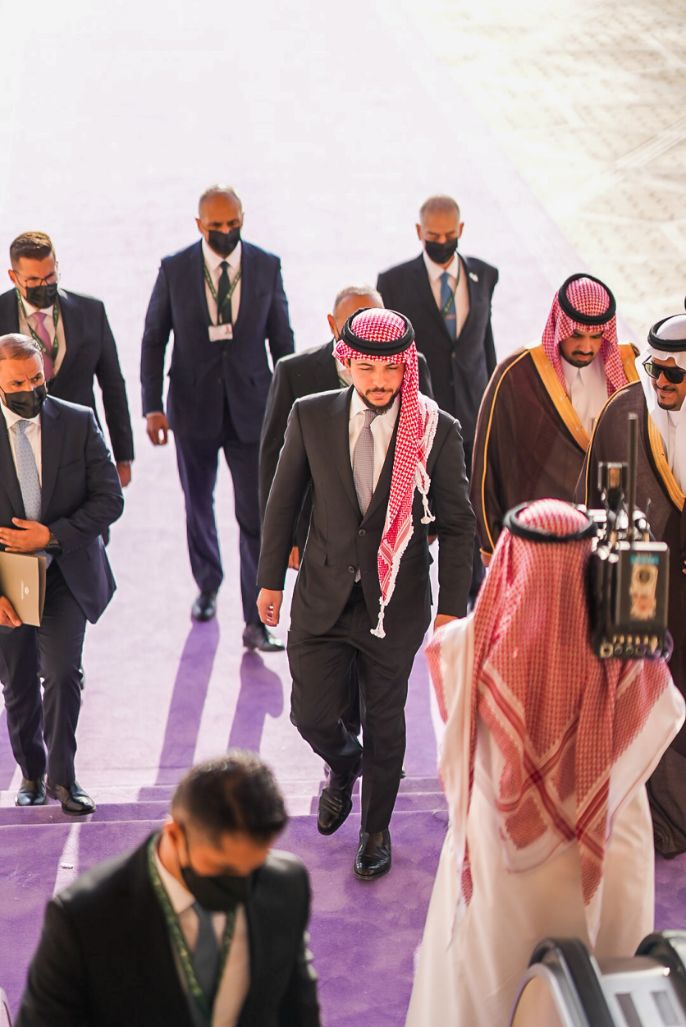 مندوبا عن الملك ولي العهد يشارك في قمة مبادرة الشرق الأوسط الأخضر بالسعودية