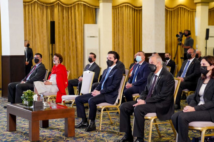 ولي العهد يطلق "جائزة الحسين للعمل التطوعي" وميثاق العمل التطوعي الأردني