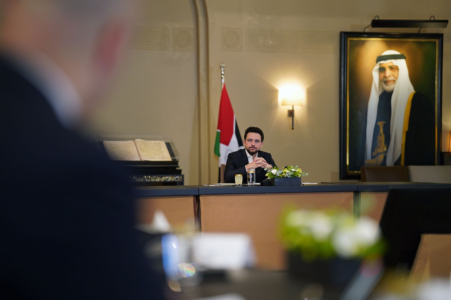 ولي العهد يؤكد أهمية تطوير منظومة الأمن السيبراني