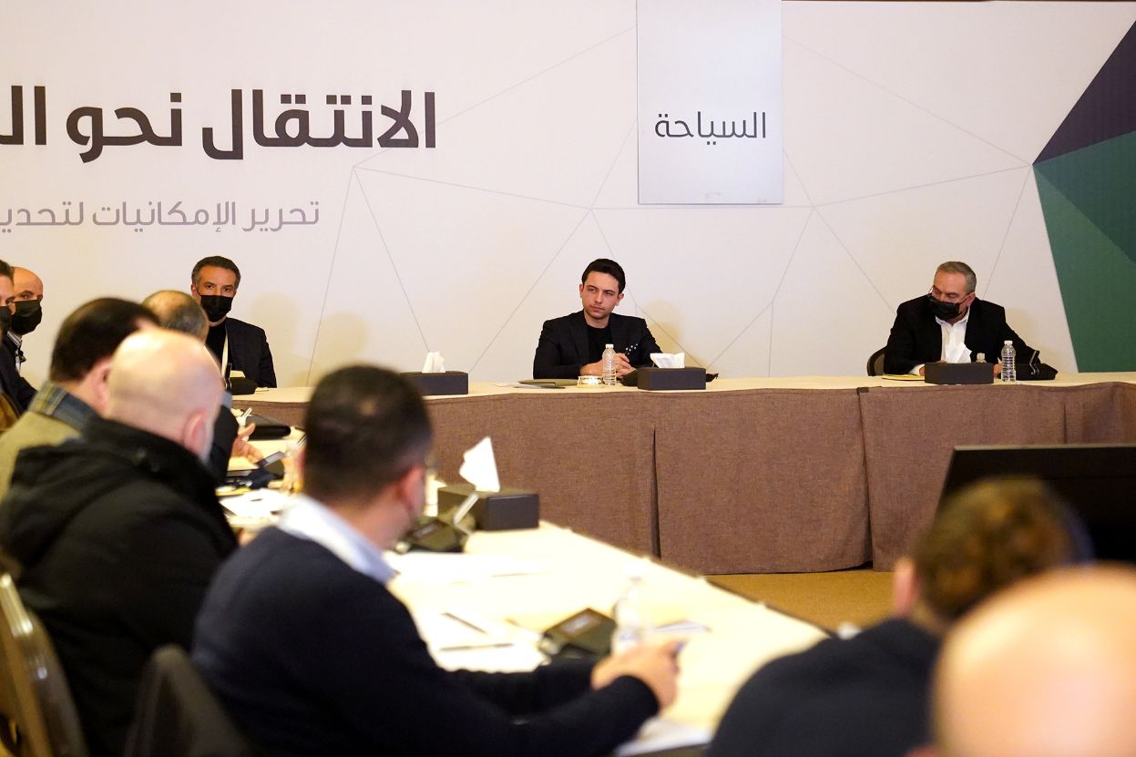 ولي العهد يحضر جانبا من جلسة قطاع السياحة ضمن ورشة العمل الاقتصادية