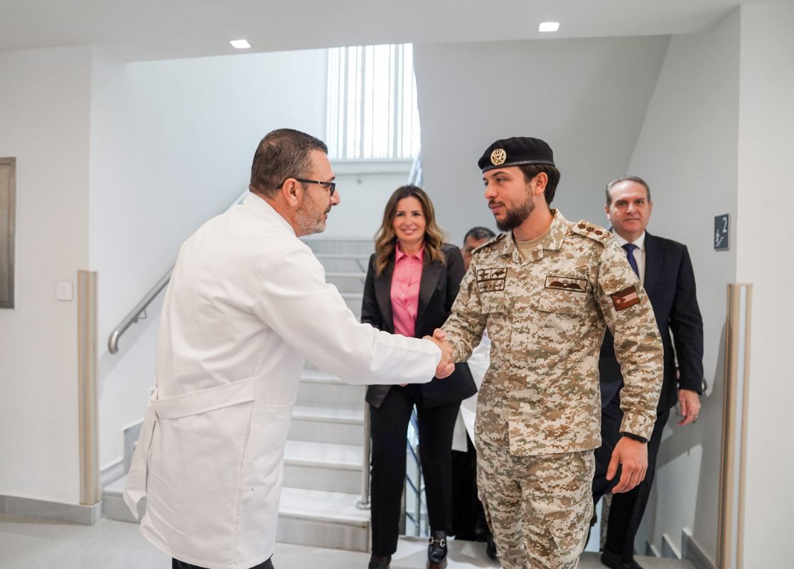 ولي العهد يفتتح مشروع إعادة تأهيل وتطوير مركز صحي برأس العين