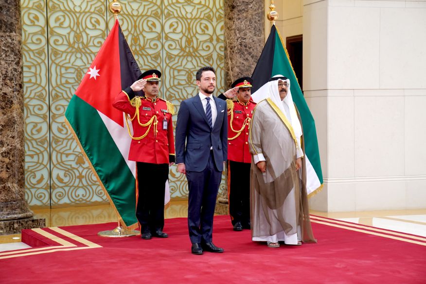 ولي العهد يجري مباحثات مع ولي عهد دولة الكويت