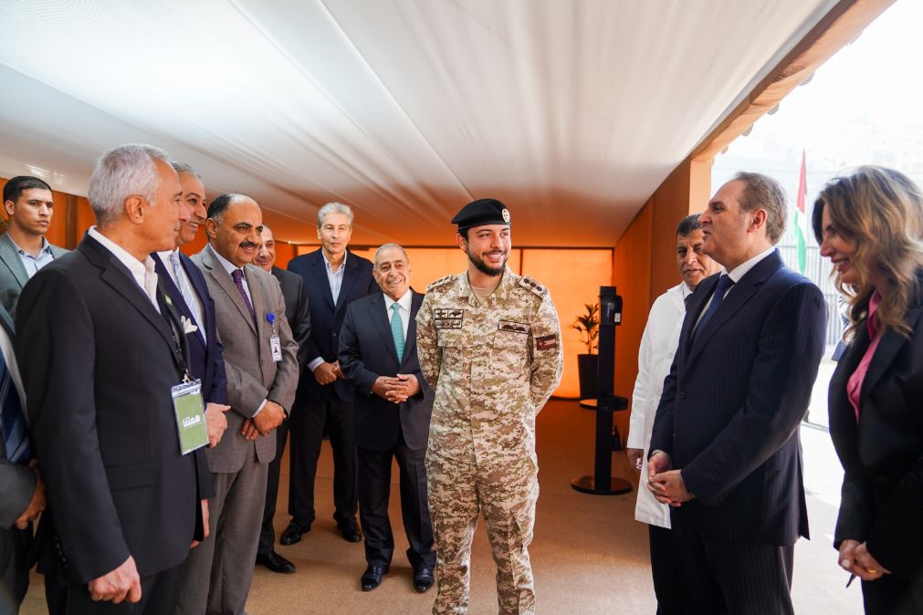 ولي العهد يفتتح مشروع إعادة تأهيل وتطوير مركز صحي برأس العين