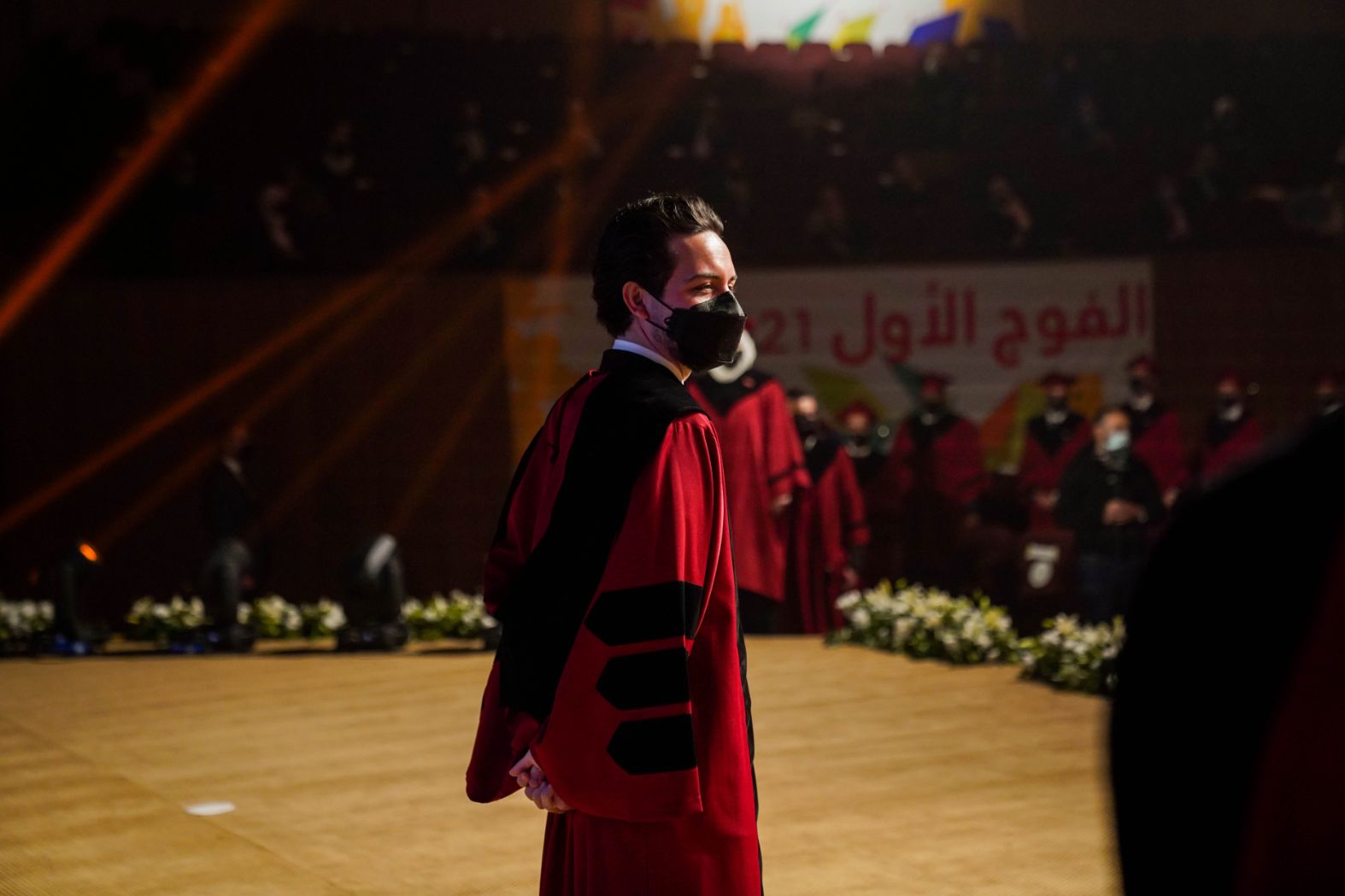 ولي العهد يرعى حفل تخريج الفوج الأول من طلبة جامعة الحسين التقنية
