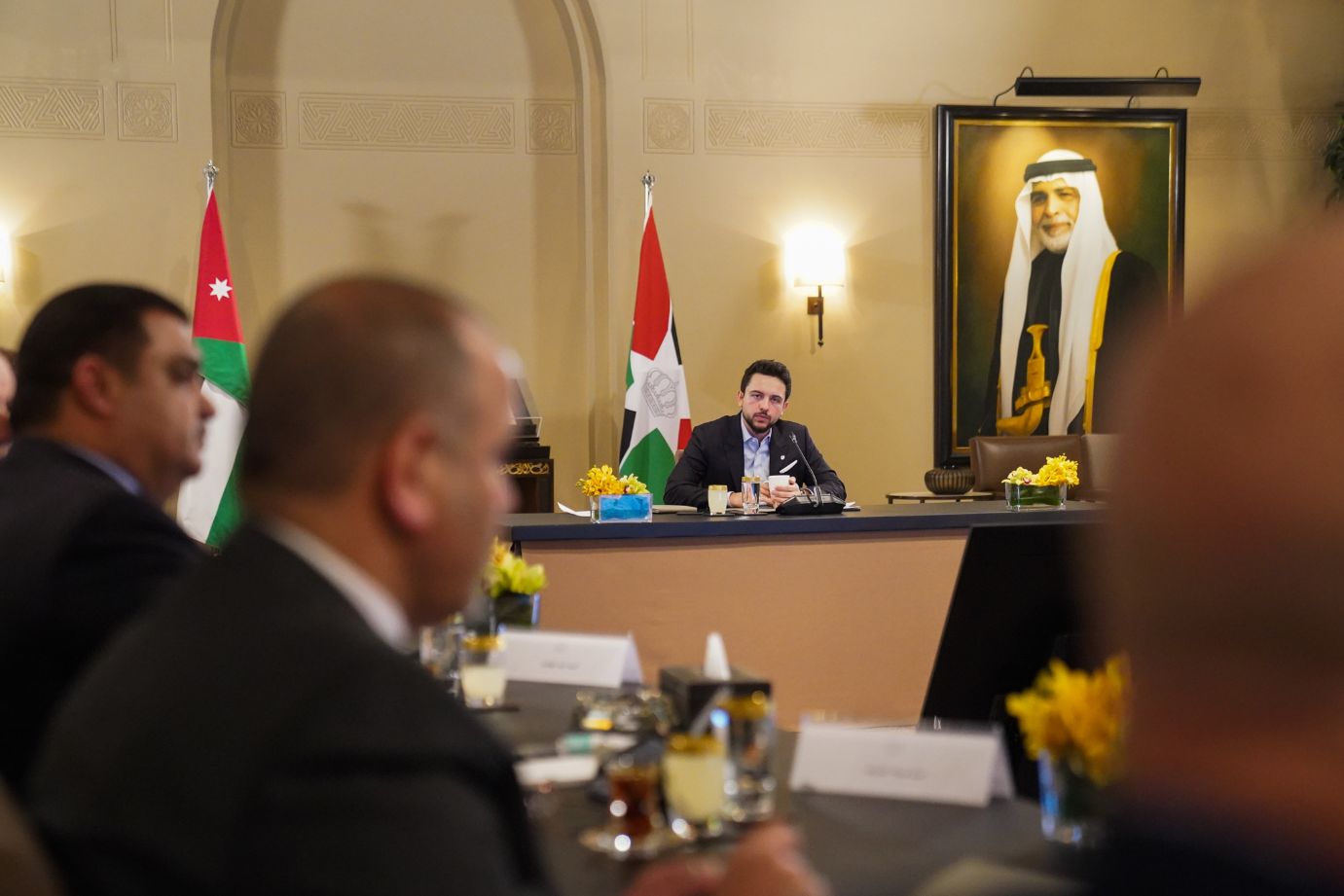 ولي العهد يجتمع بمجلس أمناء جائزة الحسين بن عبدﷲ الثاني للعمل التطوعي