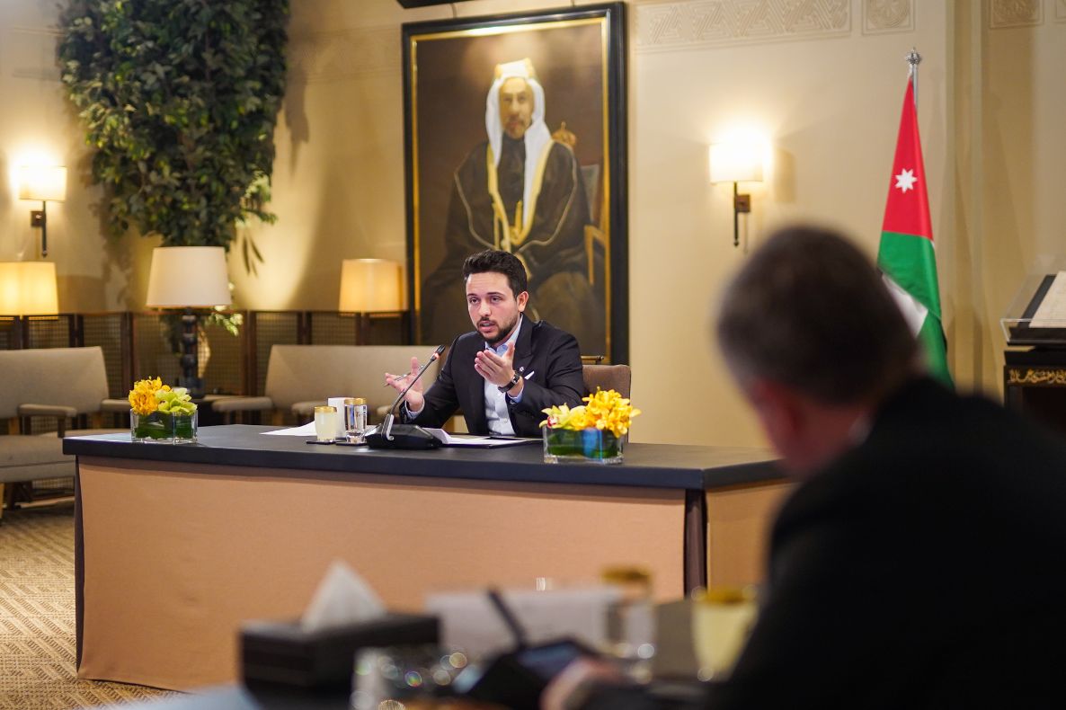 ولي العهد يجتمع بمجلس أمناء جائزة الحسين بن عبدﷲ الثاني للعمل التطوعي