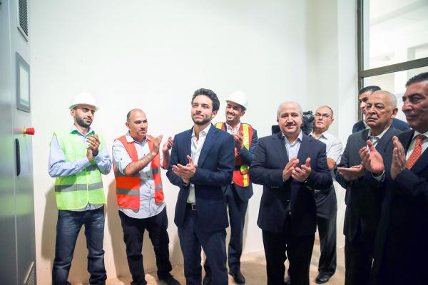 نائب جلالة الملك يدشن مشروع جر مياه سد الموجب إلى الكرك