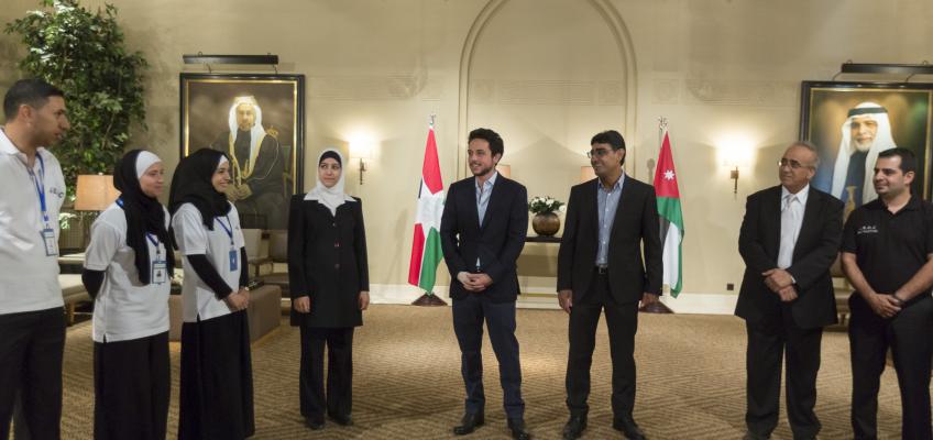 ولي العهد يسلم المعالجين الرياضيين بطاقة المعالج المعتمدة ضمن مبادرة "قصي"