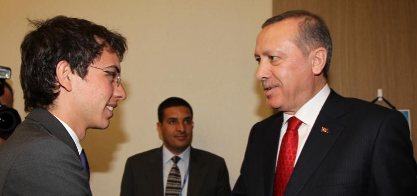 His Majesty meets with Turkish PM and calls for further coordination with Turkey