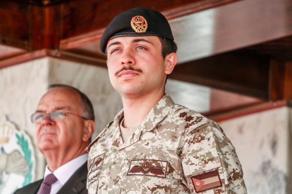 ولي العهد يرعى حفل تخريج المشاركين في المرحلة الأولى من برنامج خدمة وطن "التدريب والتوجيه الوطني العسكري"