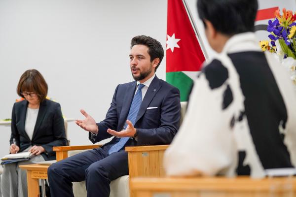 ولي العهد يبحث آفاق التعاون الثنائي مع حاكمة مدينة طوكيو
