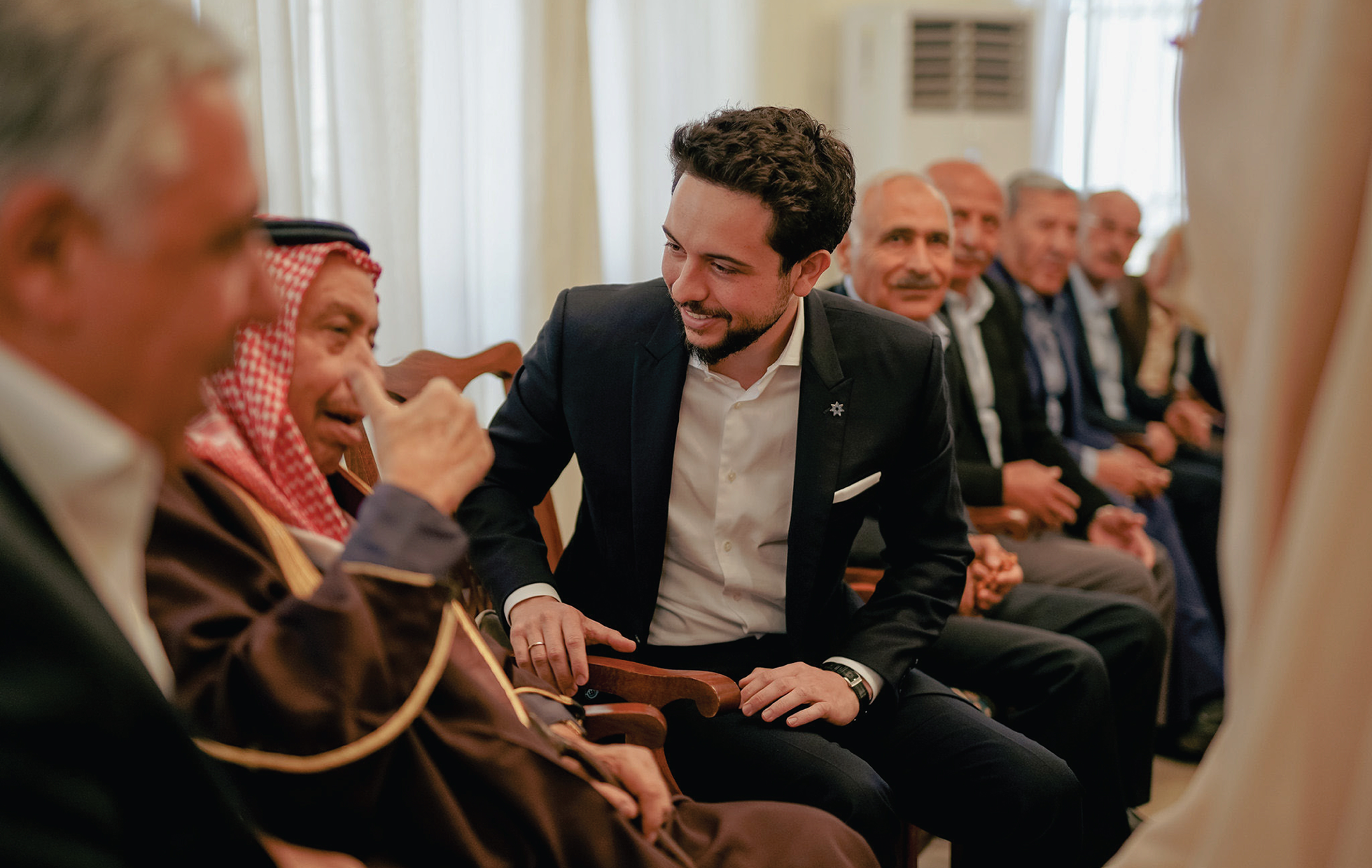 العنوان هنا